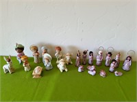 Avon / Hallmark Porcelain Nativity Figurines ++