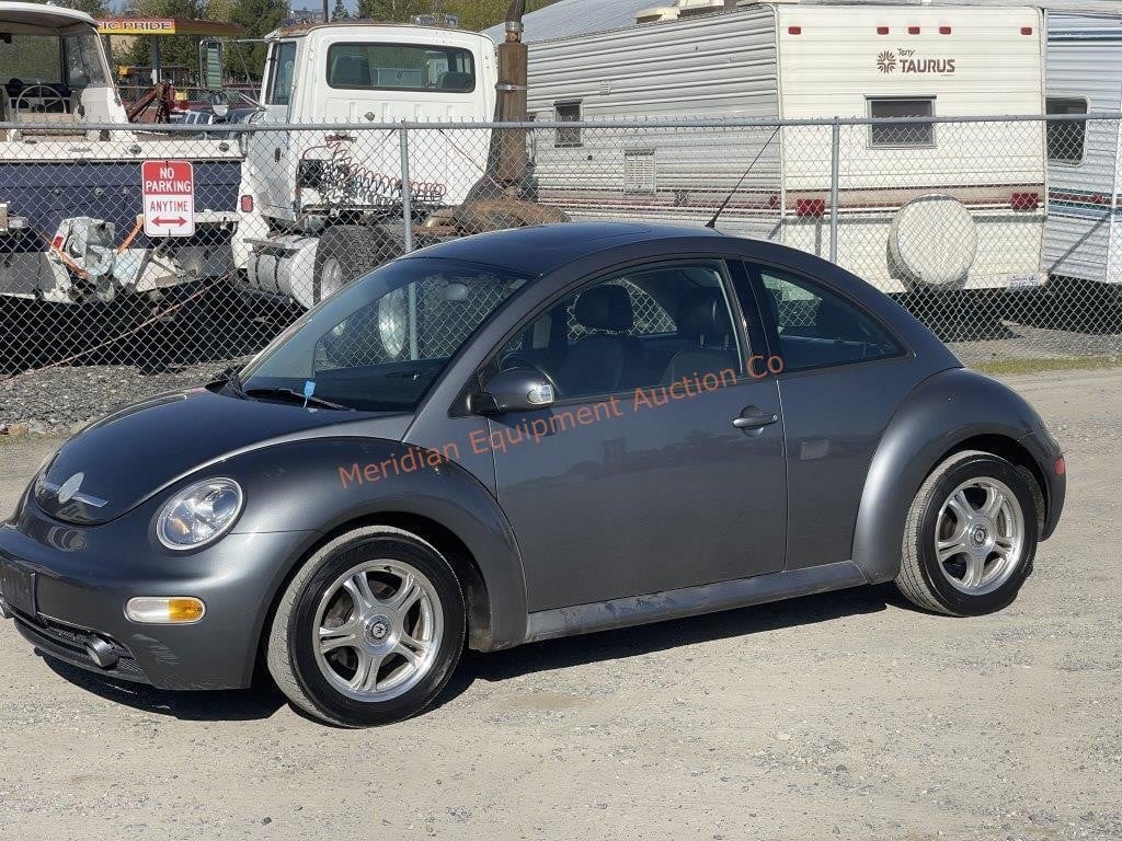 2004 Volkswagen Beetle Hatchback