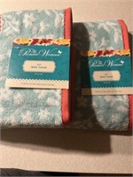 The Pioneer Woman Mazie Cotton Hand Towels Mint
