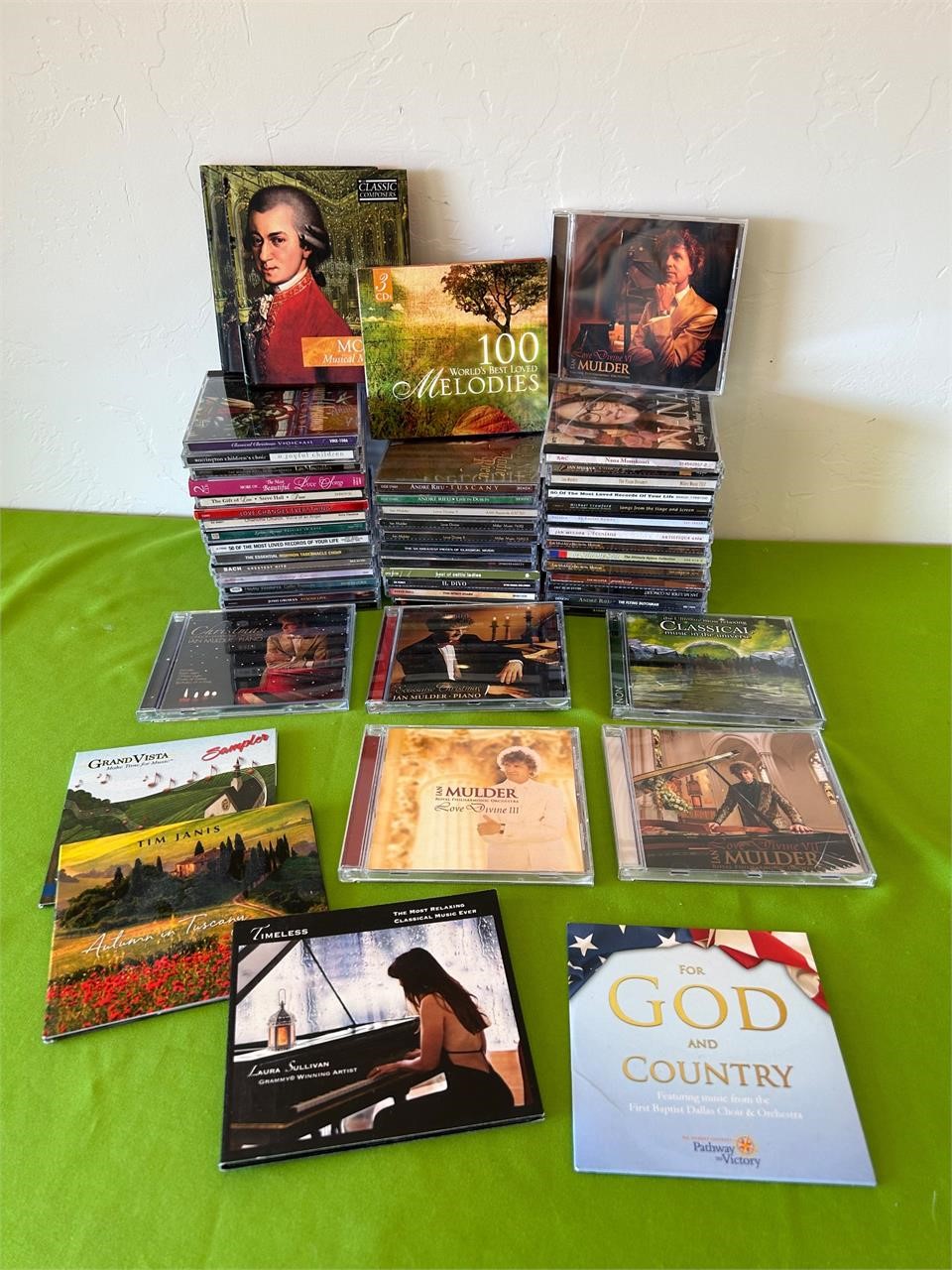 20+ CDs, Ian Mulder,, Laura Sullivan, Christmas +