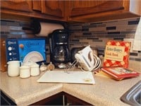 Corelle Dishes, KitchenAid Mixer, Toaster