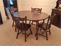 Dining Room Table, 4 Chairs, 2 Leaves