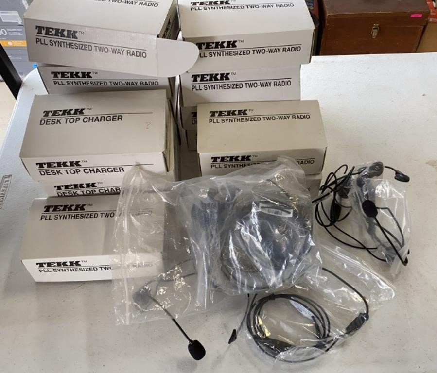 Tekk Two-Way Radio and Desk Top Chargers