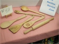 Wooden Utensils: Spoons, Rolling Pin