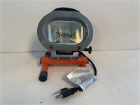 HDX Portable Shop Light "Needs new bulb"