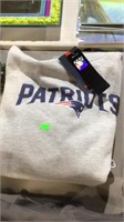 New hooded sweatshirt patriots size medium