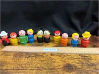 VINTAGE FISHER PRICE 60S WOODEN LITTLE PEOPLE