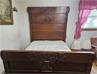 Vintage Bed - Full Size