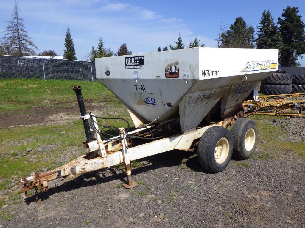 Willmar S500 Fertilizer Spreader