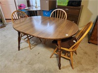 Table w/ 3 Chairs