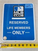 MLB Life Members Sign
