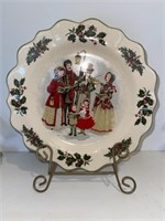 Decorative Plate with Carolers and Stand