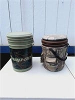 2 Insulated Buckets With Seats