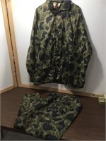 Nylon Camouflage Sportsware Suite
