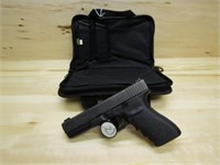 Glock 20 10mm Semi Auto, 2 mags, Soft Case, Sights