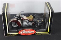 1942 Indian 442 1:10th Scale Die-Cast Motorcycle b