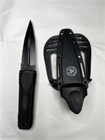 7.75" hunting knife with sheath
