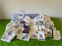 Easter Fabric Napkins, Tablecloths & Placemats