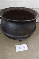 small cast iron wash pot