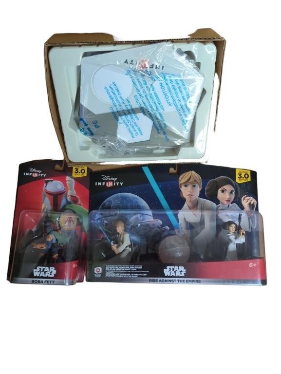 Star Wars Disney Infinity 3.0 figures and pad.