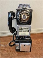 Vintage Pay Phone - missing keys