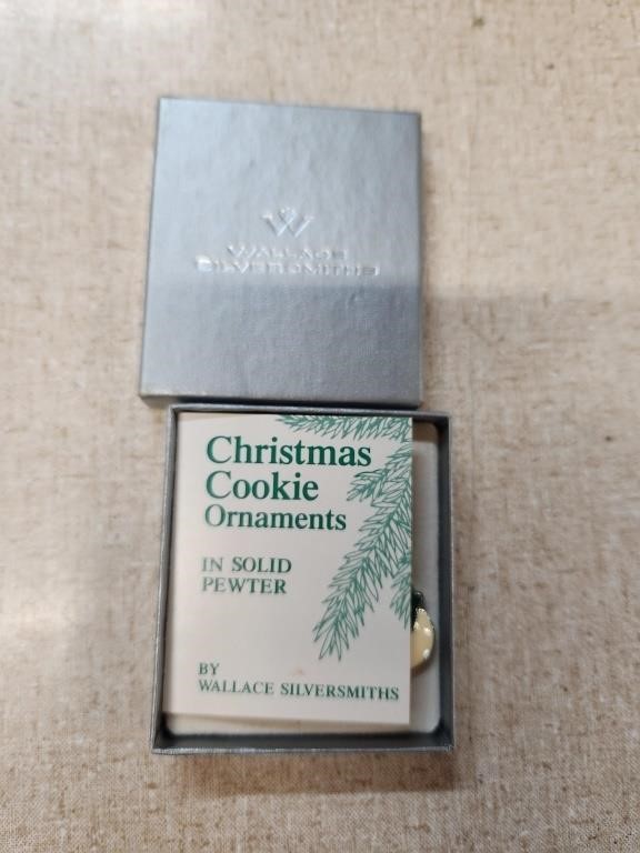 VTG Christmas Cookie Ornament IN SOLID PEWTER
