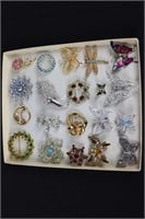 Assorted Brooches