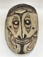 Large carved wood mask, probably Latmul