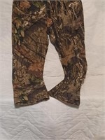 Mossy oak camo pants. Brand new size 36 30