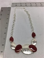 OF) WOMENS COSTUME JEWELRY NECKLACE-NICE