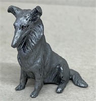 Metal dog Figure