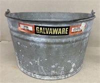 4 1/2 gallon galvanized pail