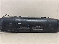 SANYO AM/FM cassette player