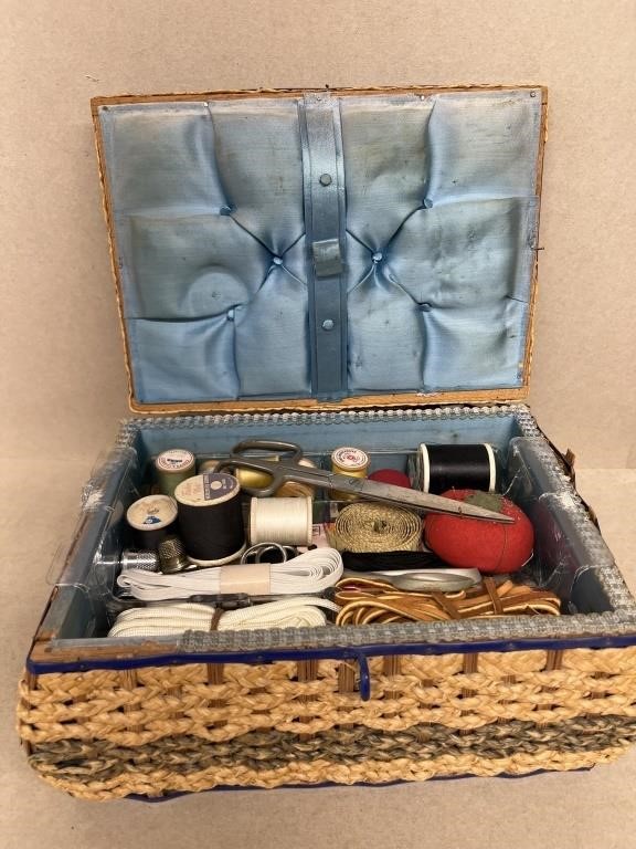 Sewing box and content