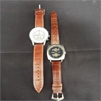 Pair of men wrist watches
