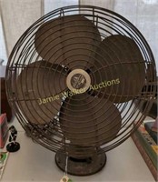 Emerson Electric 4 Blade Table Fan. Working