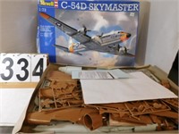 C54D Skymaster Unassembled
