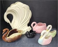 (AJ) Ceramic Swan Planter/ Vases Cream