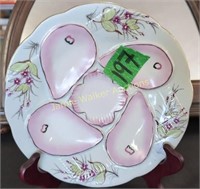 Pink Oyster Plate 4 Wells 8.75"