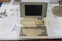 Toshiba T1600 Computer