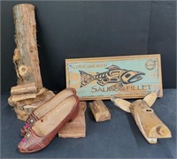 (T) Wood Craft Decorations, Wooden Shoes,
