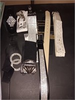 Box of 8 belts with Bling