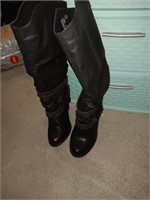 Not rated size 8 boots 18" tall w/ bling