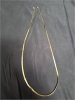 18kt gold necklace