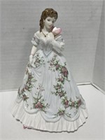Royal Worcester Figurine - Queen of Hearts