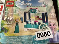 LEGO DISNEY FROZEN RETAIL $20