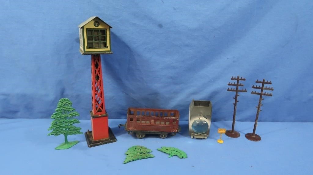 Vintage Mar Toys Radio Train Control Tower,