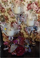 Decorative Pieces & Candle Holders
