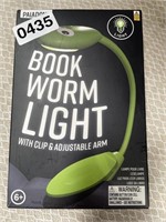 BOOK WORM LIGHT