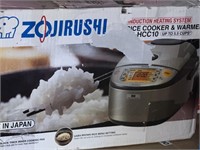 ZOJIRUSHI RICE COOKER RETAIL $60
